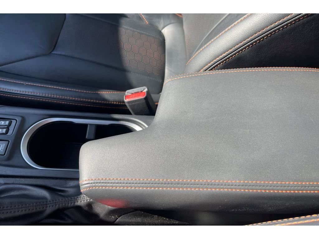 Used 2023 Crystal White Pearl Subaru Limited image 29