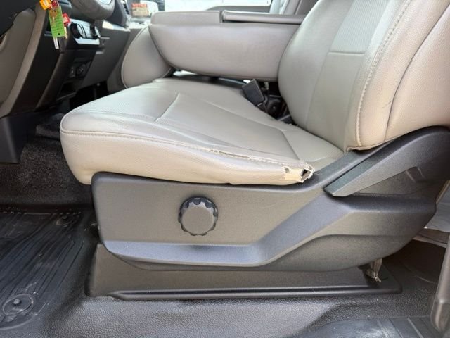Used 2022 White Ford XL image 10
