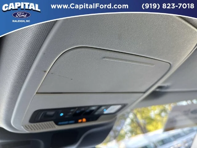 Used 2025 White Ford Platinum image 33