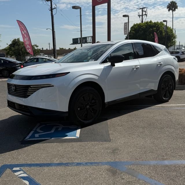 New 2026 Everest White Pearl TriCoat Nissan SV image 3