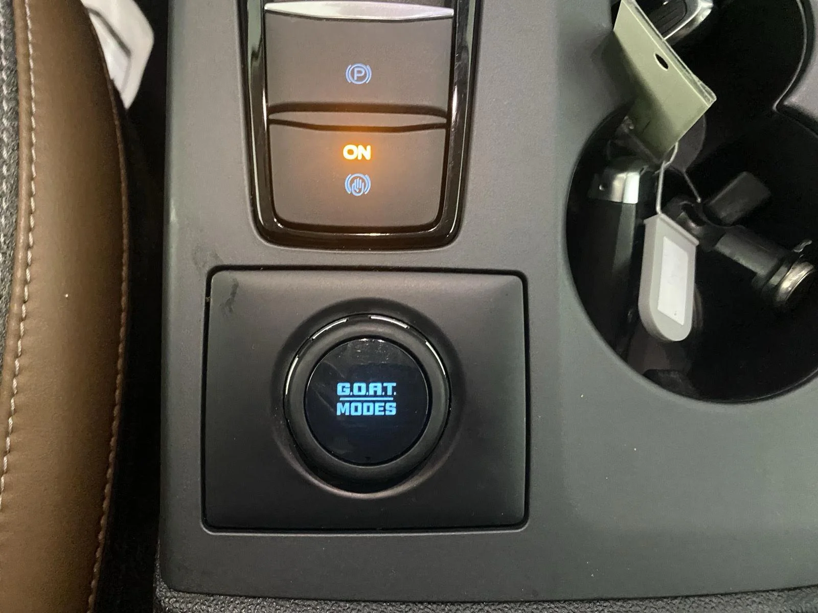 Used 2024 Atlas Blue Ford Outer Banks image 15