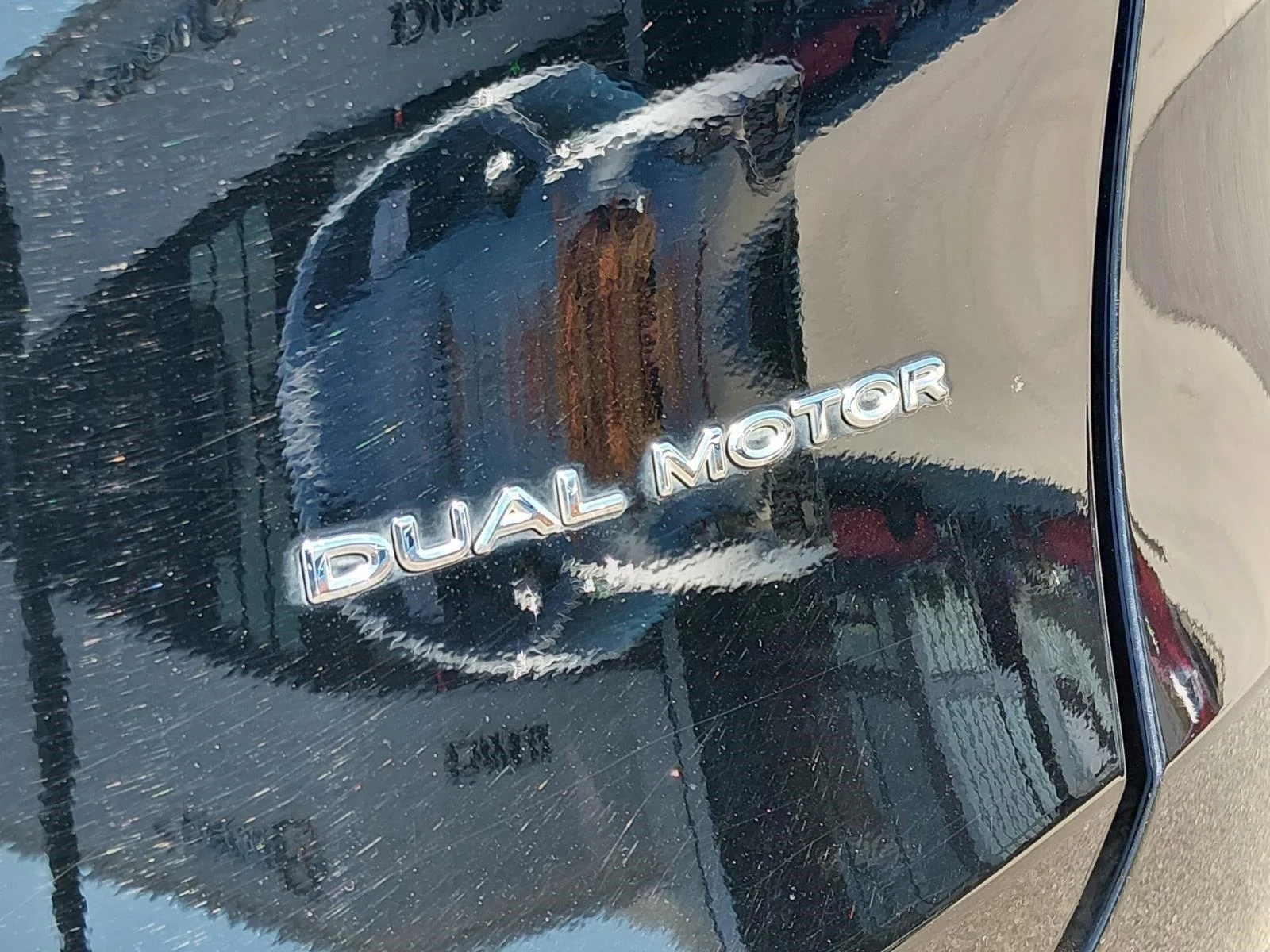 Used 2023  Tesla Long Range image 24