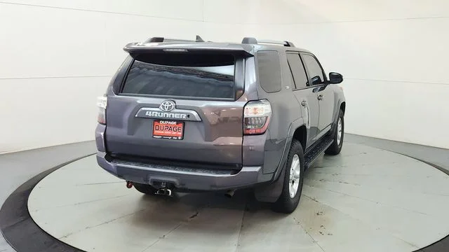 2020 Toyota 4Runner SR5 - Photo 9