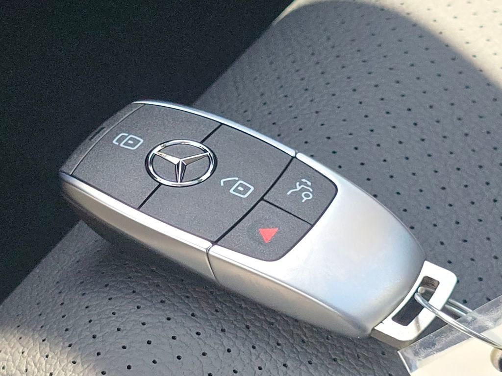 New 2026 Twilight Blue Metallic Mercedes-Benz GLE 350 image 80