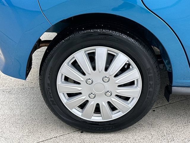 Certified Used 2024 Blue Mitsubishi ES image 38