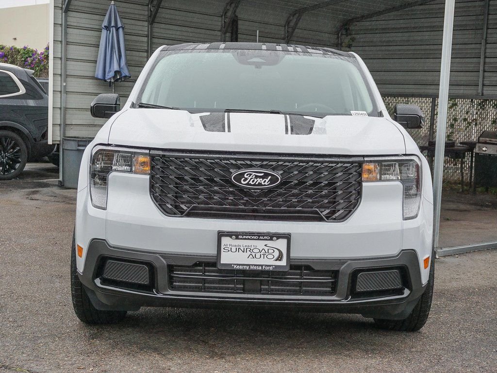 2025 Ford Maverick XLT - Photo 2