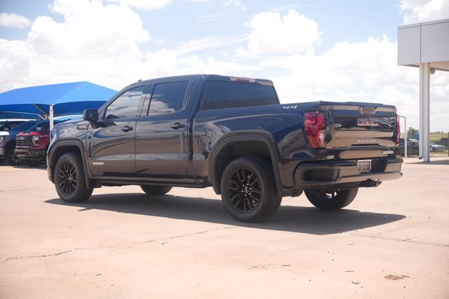 Used 2022 Silver GMC Elevation image 5