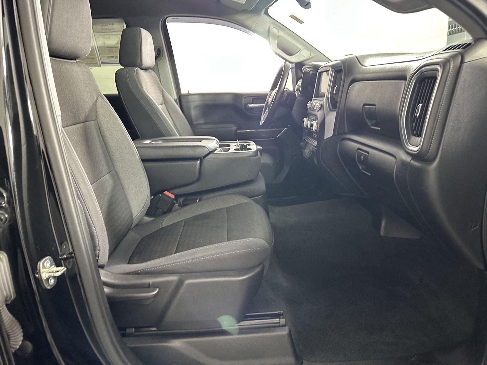 Used 2020 Onyx Black GMC Elevation image 27