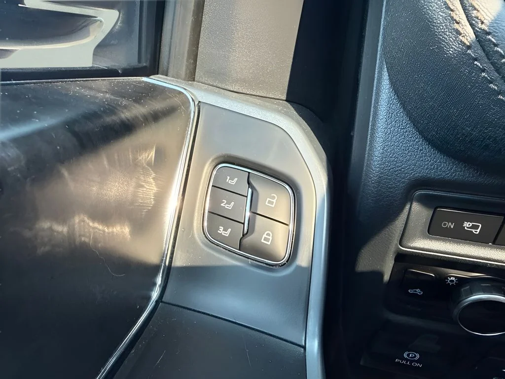 Used 2023 Black Ford Lariat image 13