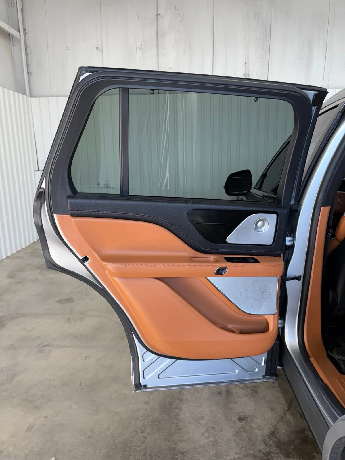 Used 2020 Radiance Metallic Lincoln Black Label image 14