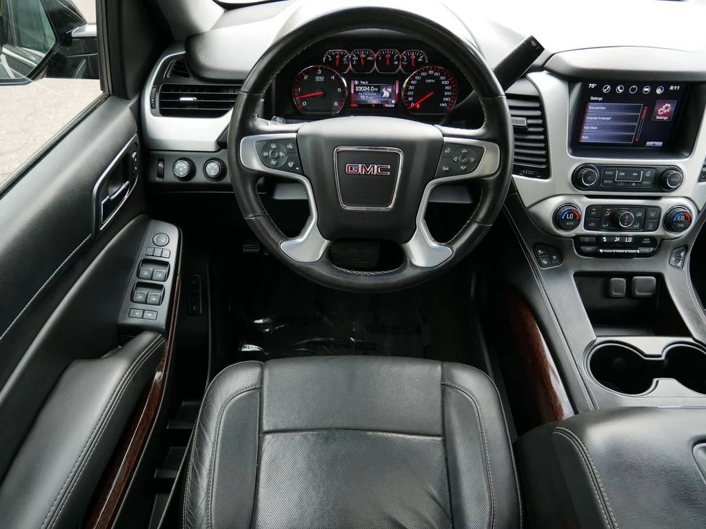Used 2016 Black GMC SLT image 13