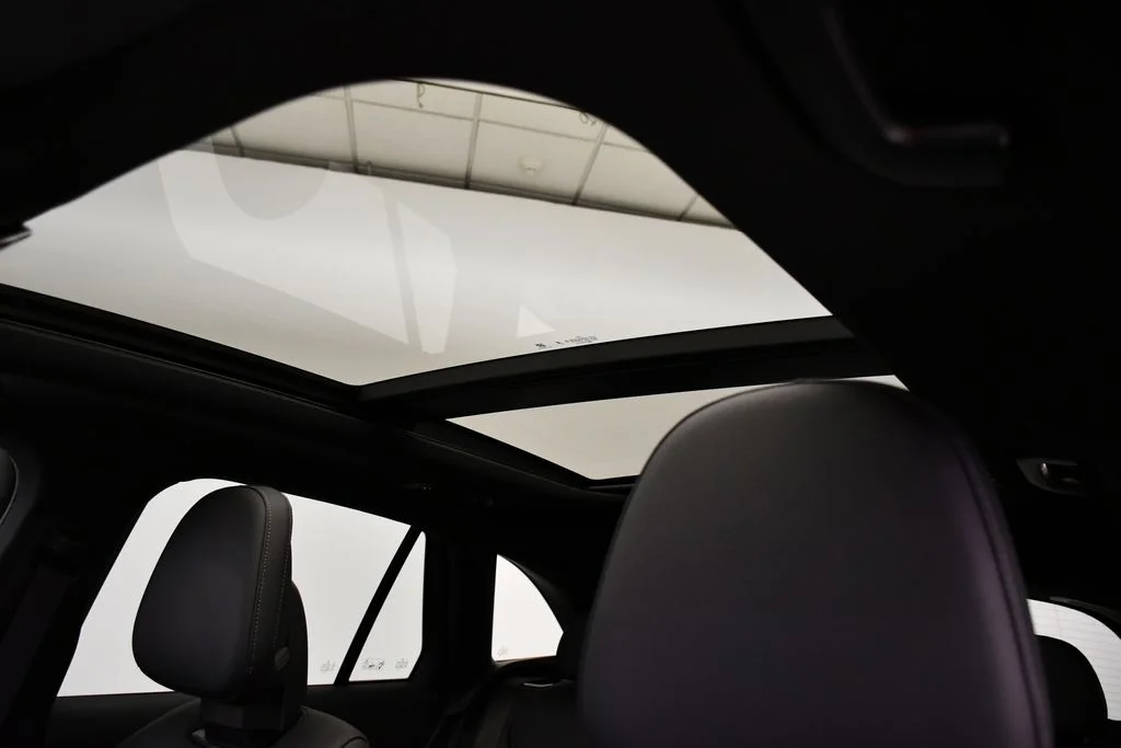 Certified Used 2026 Polar White Mercedes-Benz GLC 300 image 17
