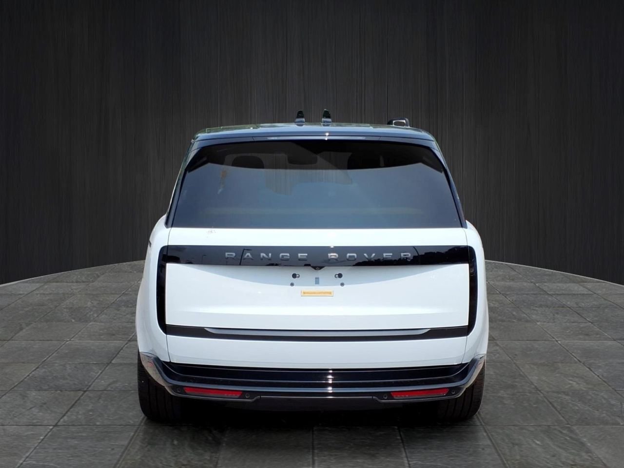 New 2026 Fuji White LAND ROVER SE image 3