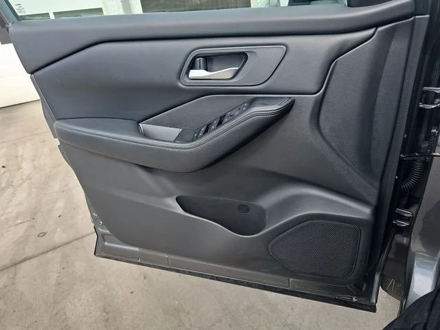 Used 2024 Gray Nissan SV image 26