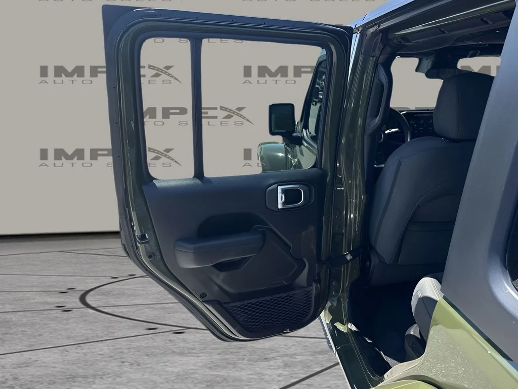 Used 2024 Green Jeep Sport S 4xe image 28