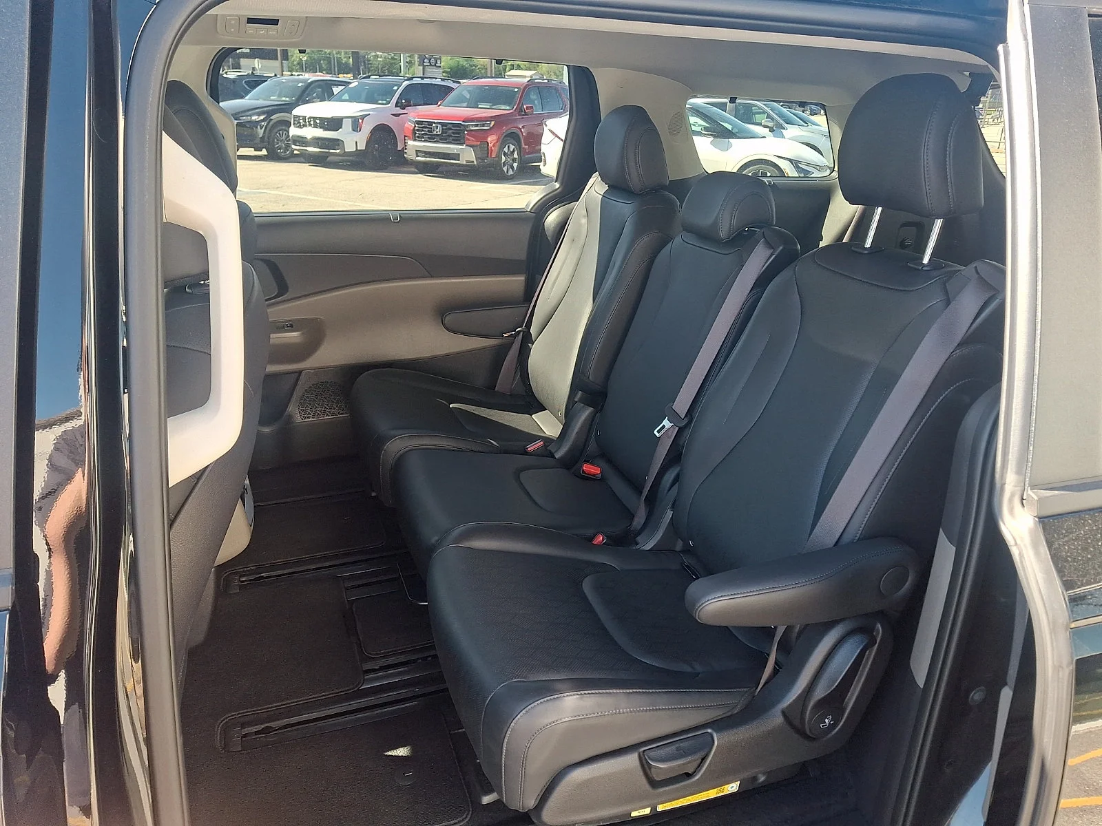 Certified Used 2025 Black Kia EX image 10