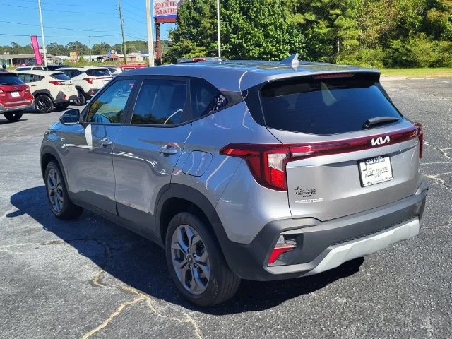 Certified Used 2024 Gray Kia LX image 5
