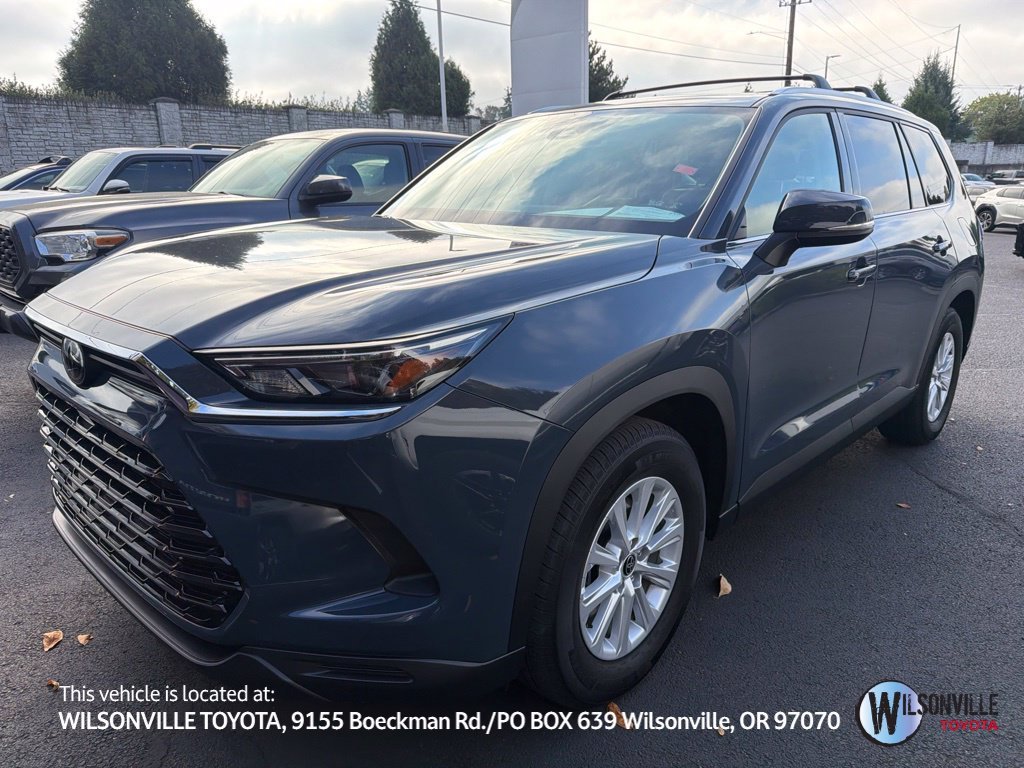 Used 2024 White Toyota XLE image 1
