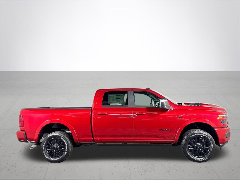 New 2026 Molten Red Pearl-Coat Exterior Paint RAM Limited image 5