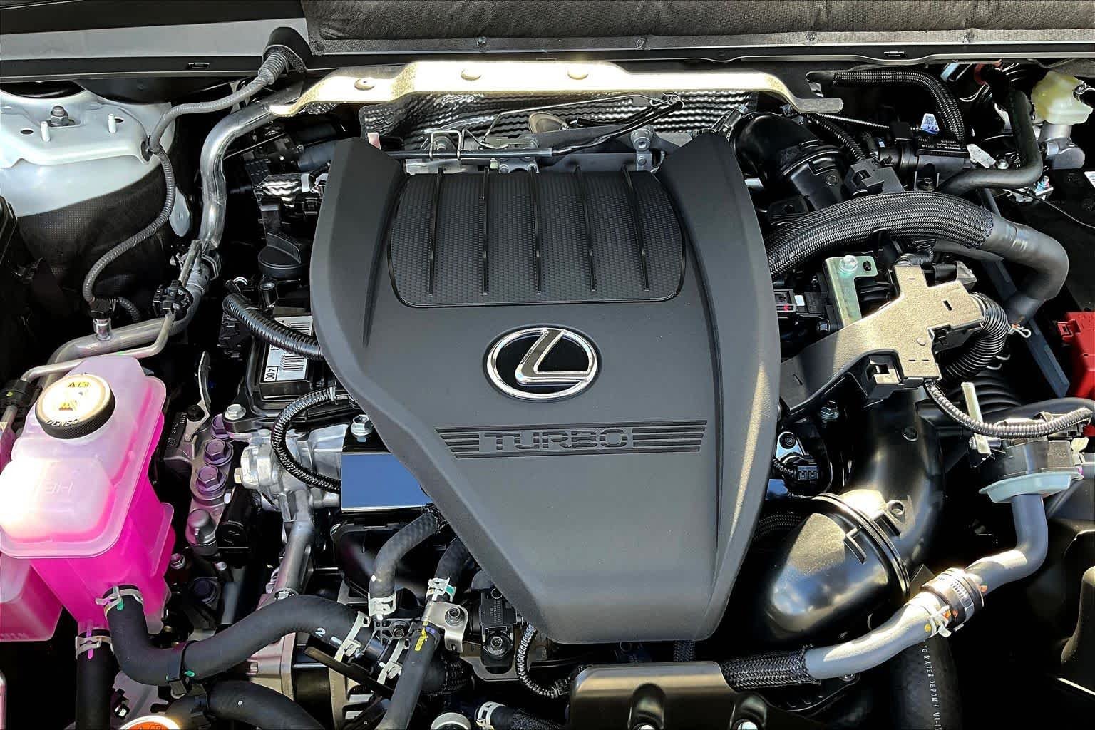 New 2026 Eminent White Pearl Lexus Premium+ image 17