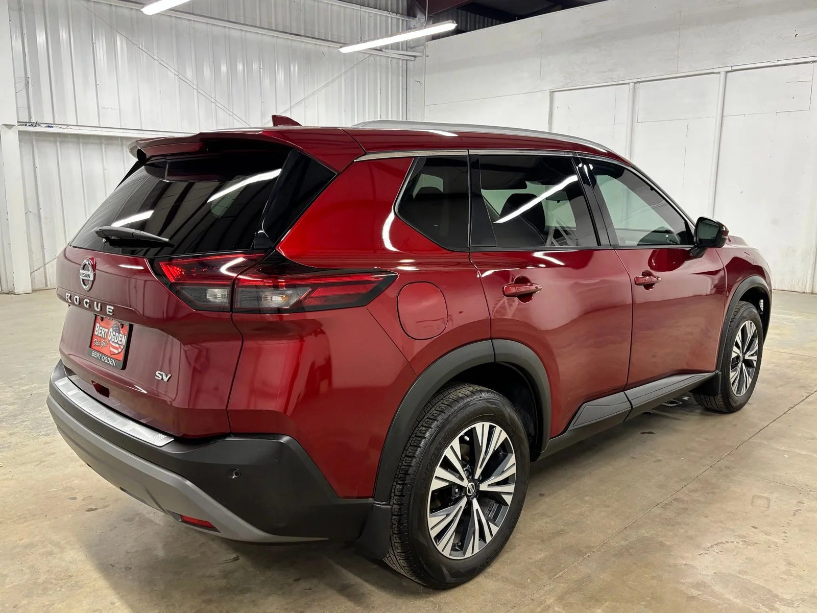 Used 2021 Red Nissan SV image 7
