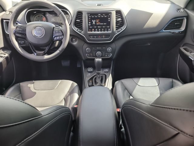 Used 2023 Blue Jeep Altitude image 13