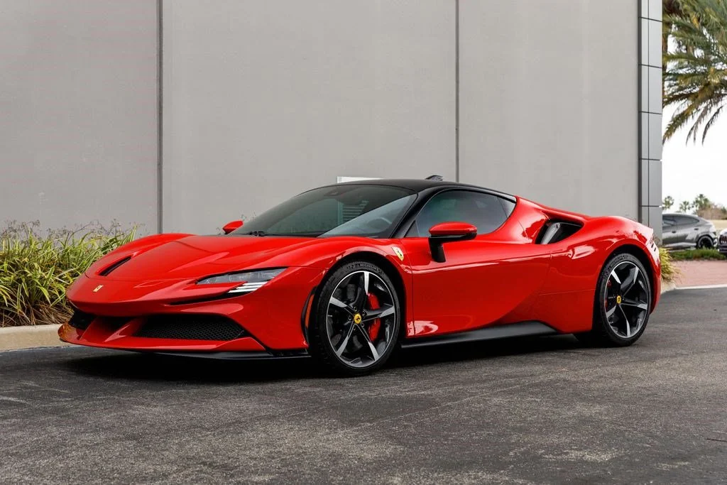 Used 2021 Rosso Corsa Ferrari  image 14