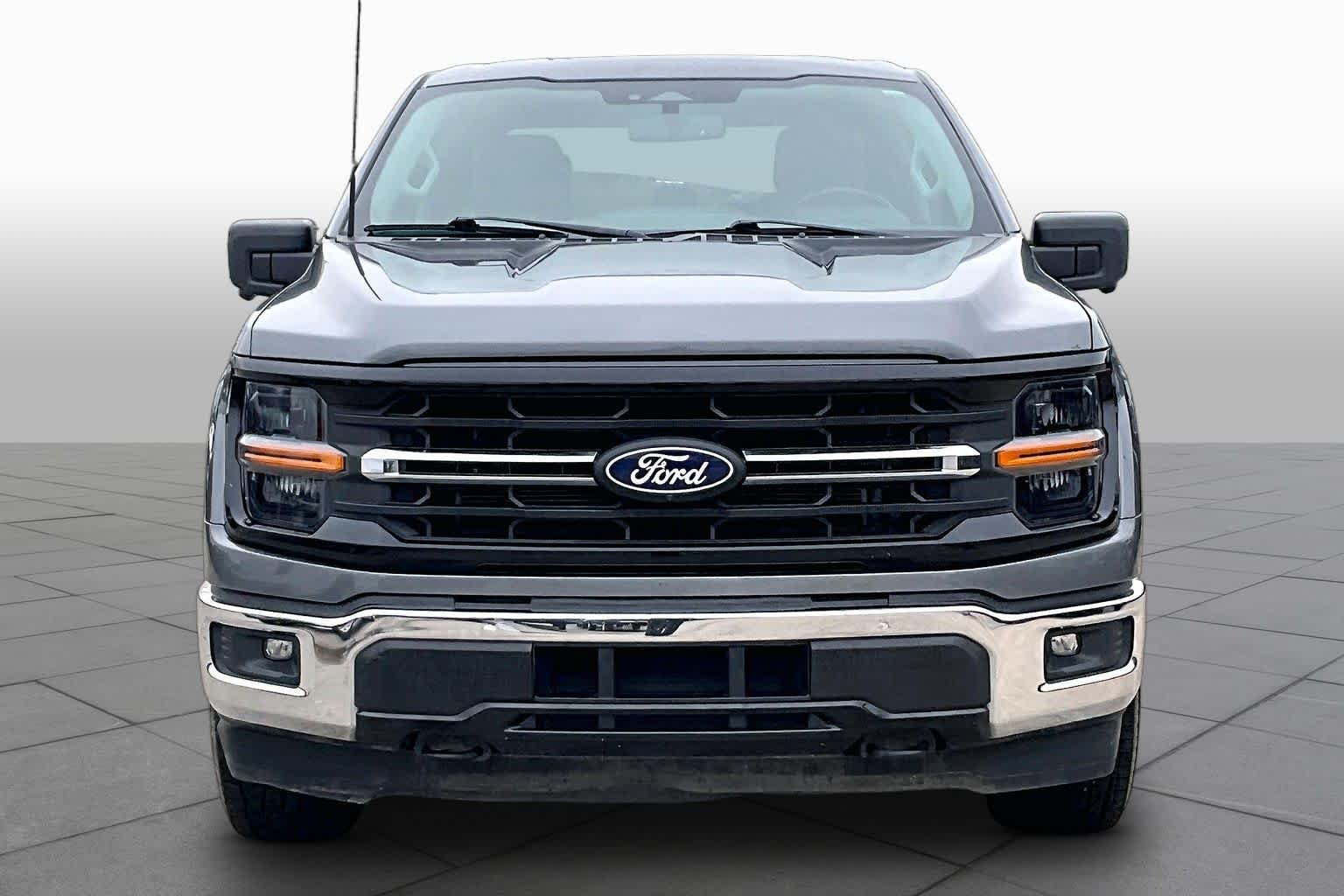 Used 2024 Carbonized Gray Ford XLT image 4