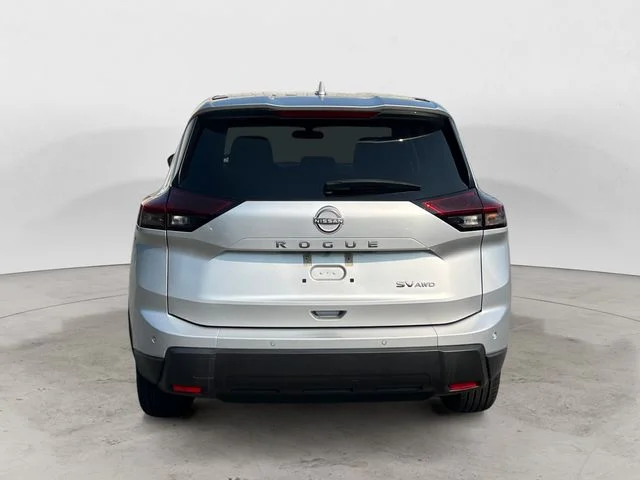 Used 2024 Silver Nissan SV image 4