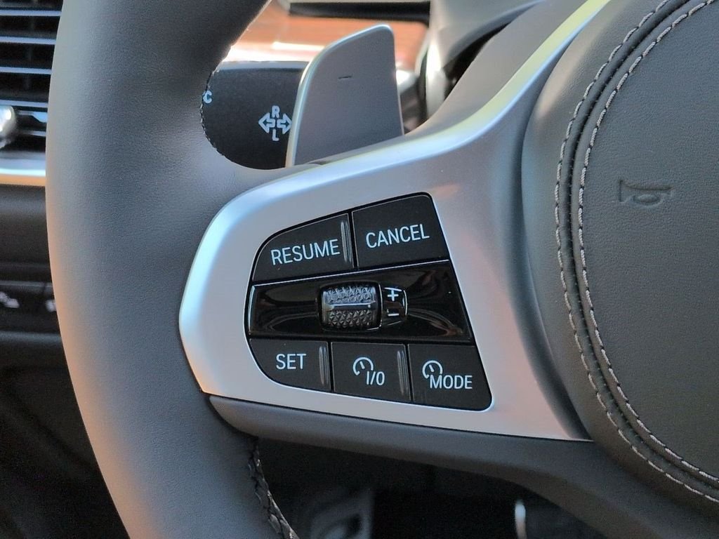 New 2026 Black Sapphire Metallic BMW xDrive40i image 26