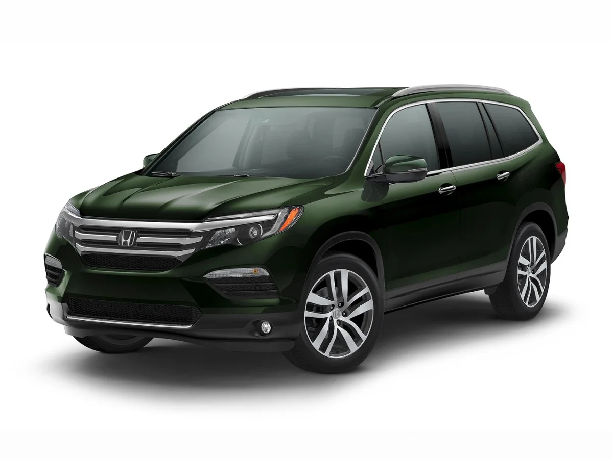 Used 2016 Shadow Black Honda Touring image 1