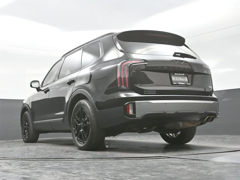 Used 2023 Black Kia SX-Prestige X-Line image 28