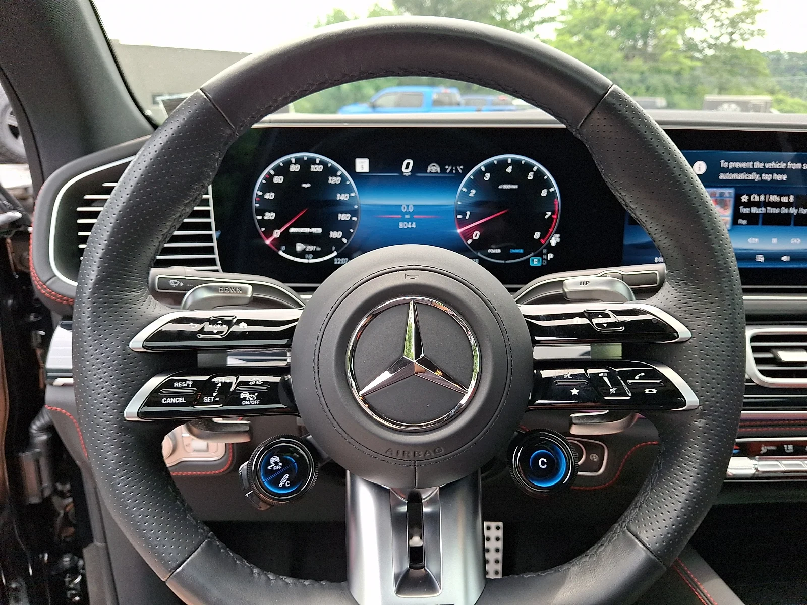 Used 2025 Black - 040 Mercedes-Benz 4MATIC®+ image 19