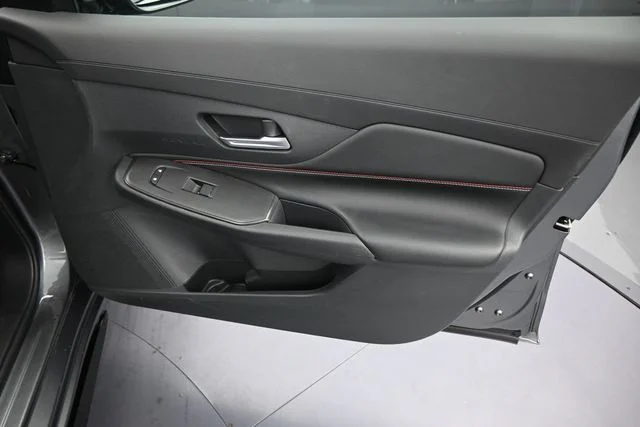 Used 2026 Gray Nissan SR image 11