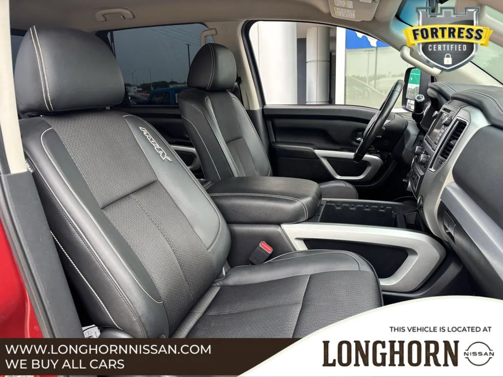 2019 Nissan Titan XD Pro-4X - Photo 27