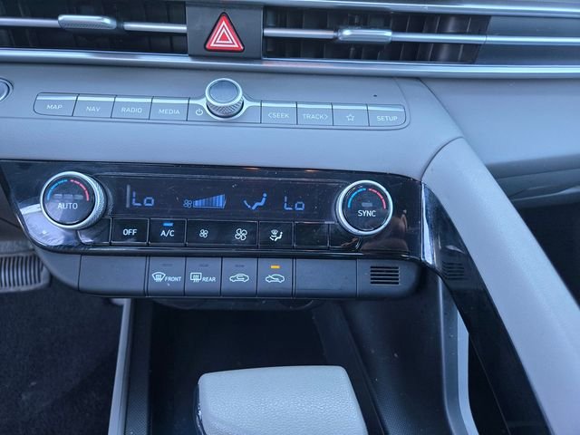 Used 2024 Gray Hyundai Blue image 15