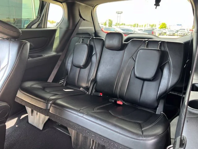 Certified Used 2025 Black Chrysler Select image 32