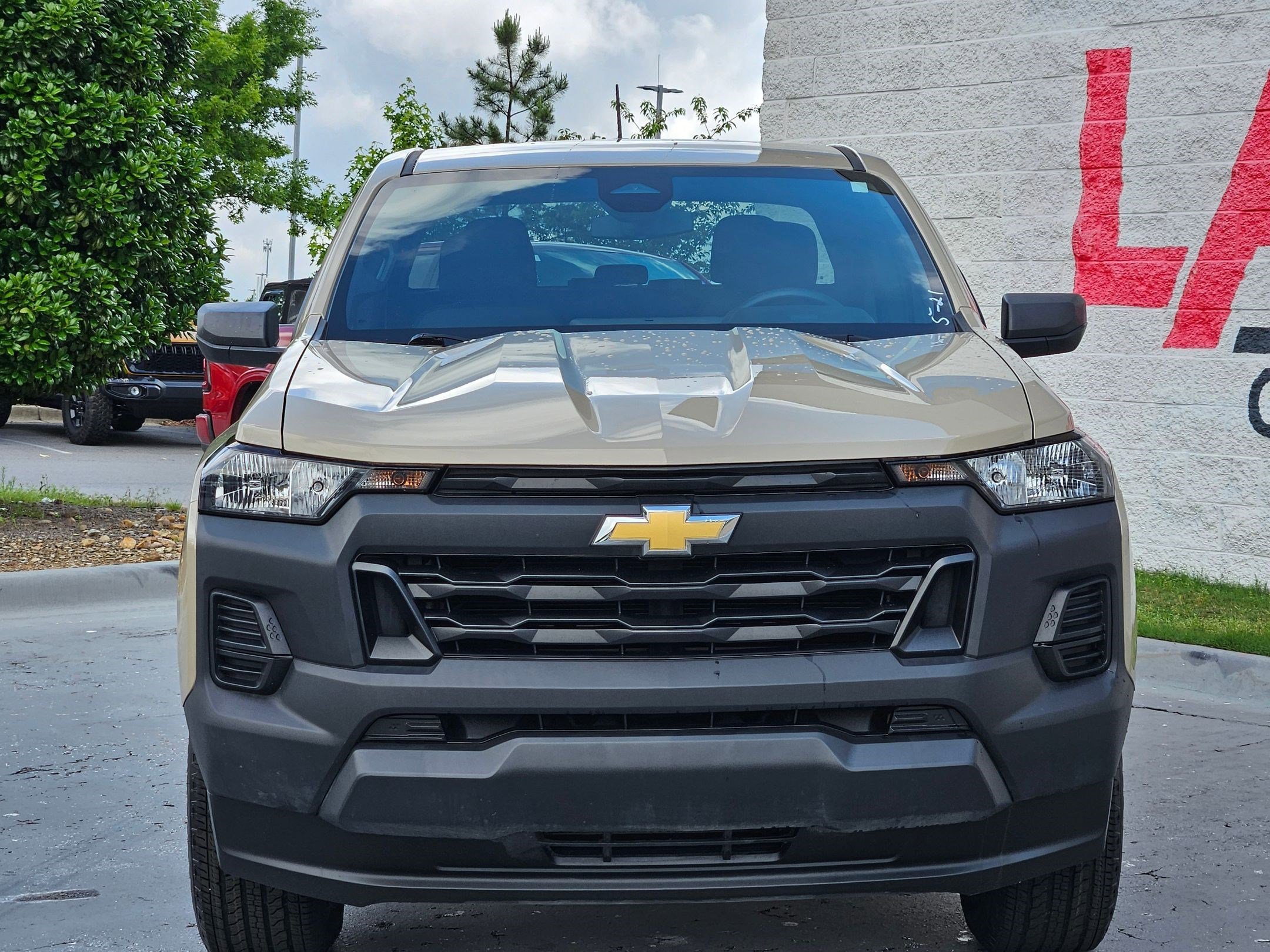 Used 2024 Chevrolet Colorado Work Truck with VIN 1GCGSBEC3R1195879 for sale in Little Rock