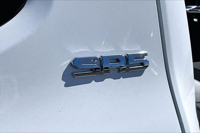 Certified Used 2025 ICE CAP Toyota  image 9