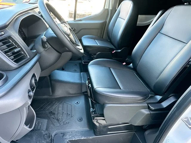 New 2026 White Ford Base image 9