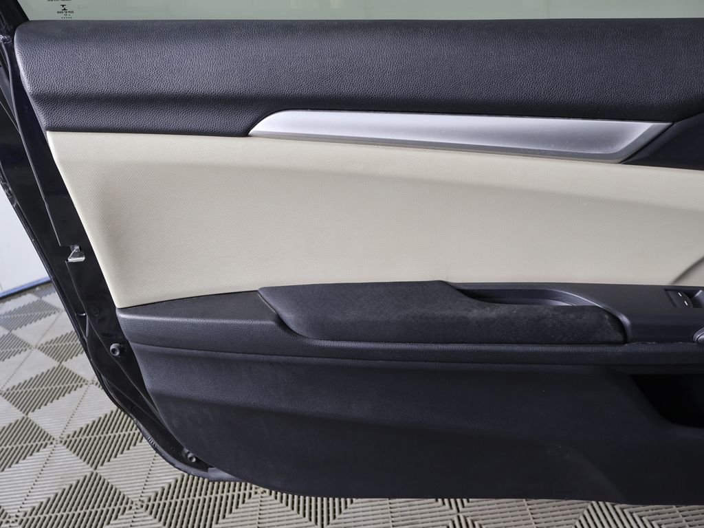 2017 Honda Civic LX - Photo 16