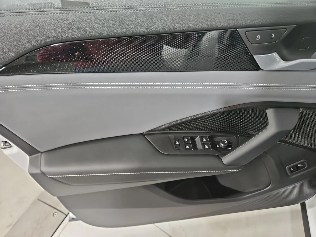 New 2026 White Volkswagen 2.0T SE image 10