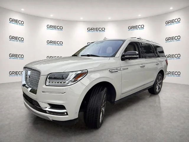 Used 2019 Ceramic Pearl Metallic Lincoln Reserve image 31