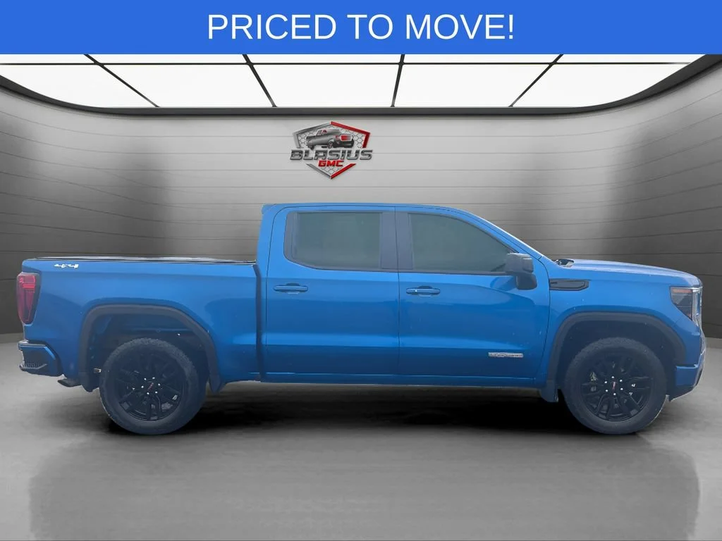 Used 2023 Dynamic Blue Metallic GMC Elevation image 6