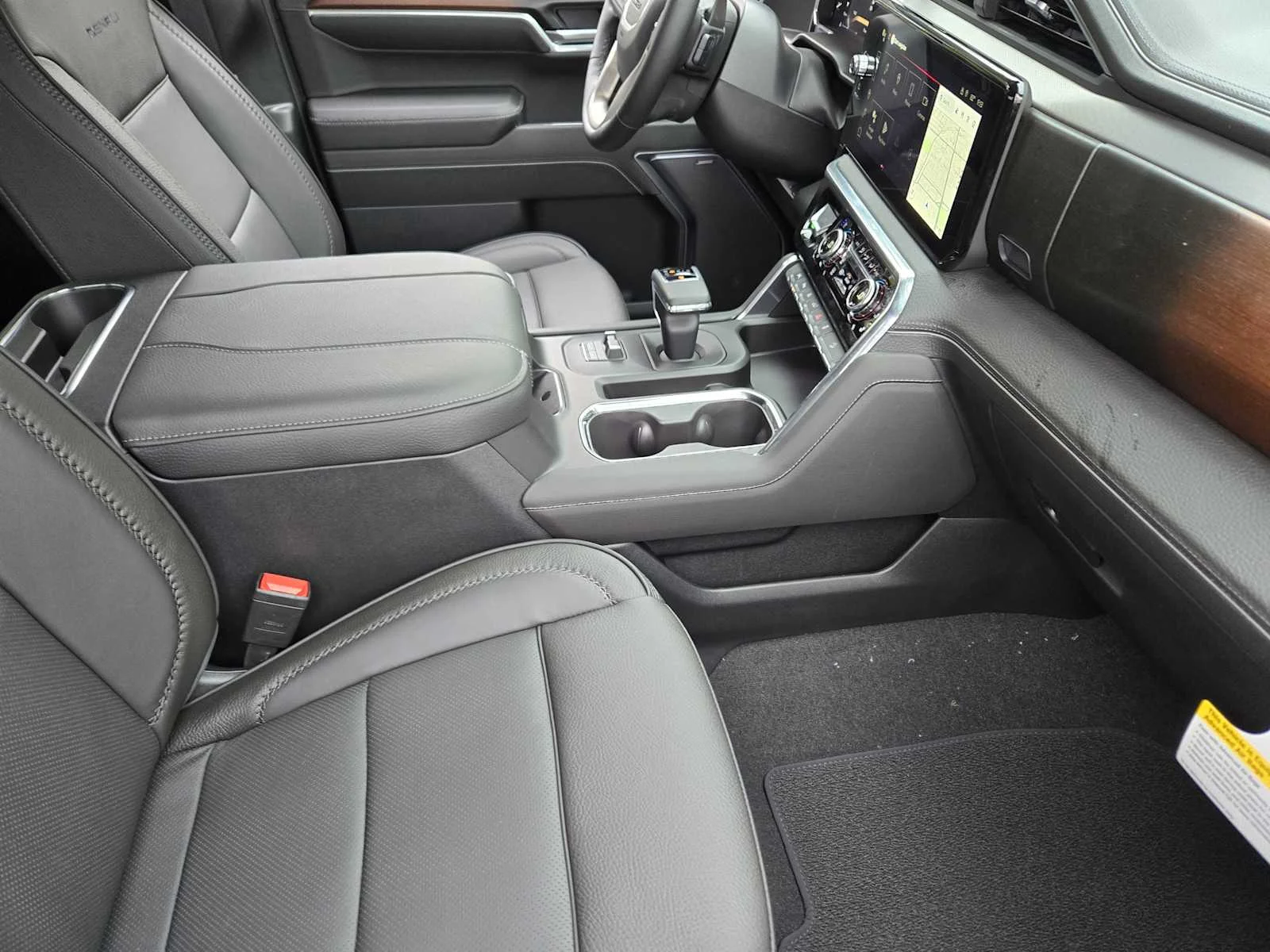 2026 GMC Sierra 1500 Denali - Photo 9