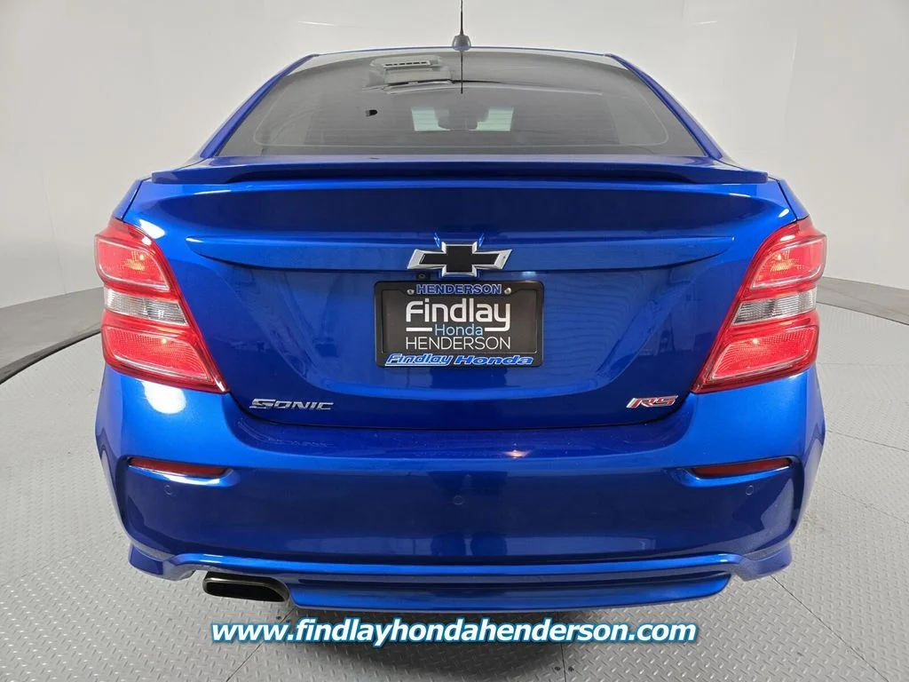 Used 2020 Blue Metallic Chevrolet LT image 5