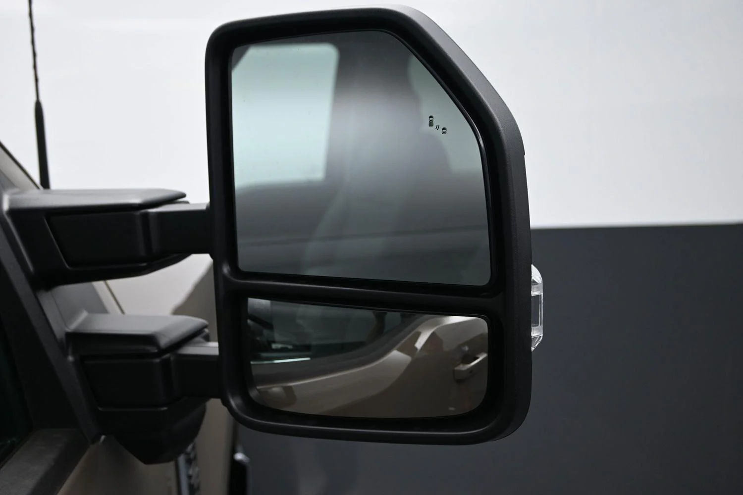 New 2026 Marsh Gray Ford F-350® XLT image 9