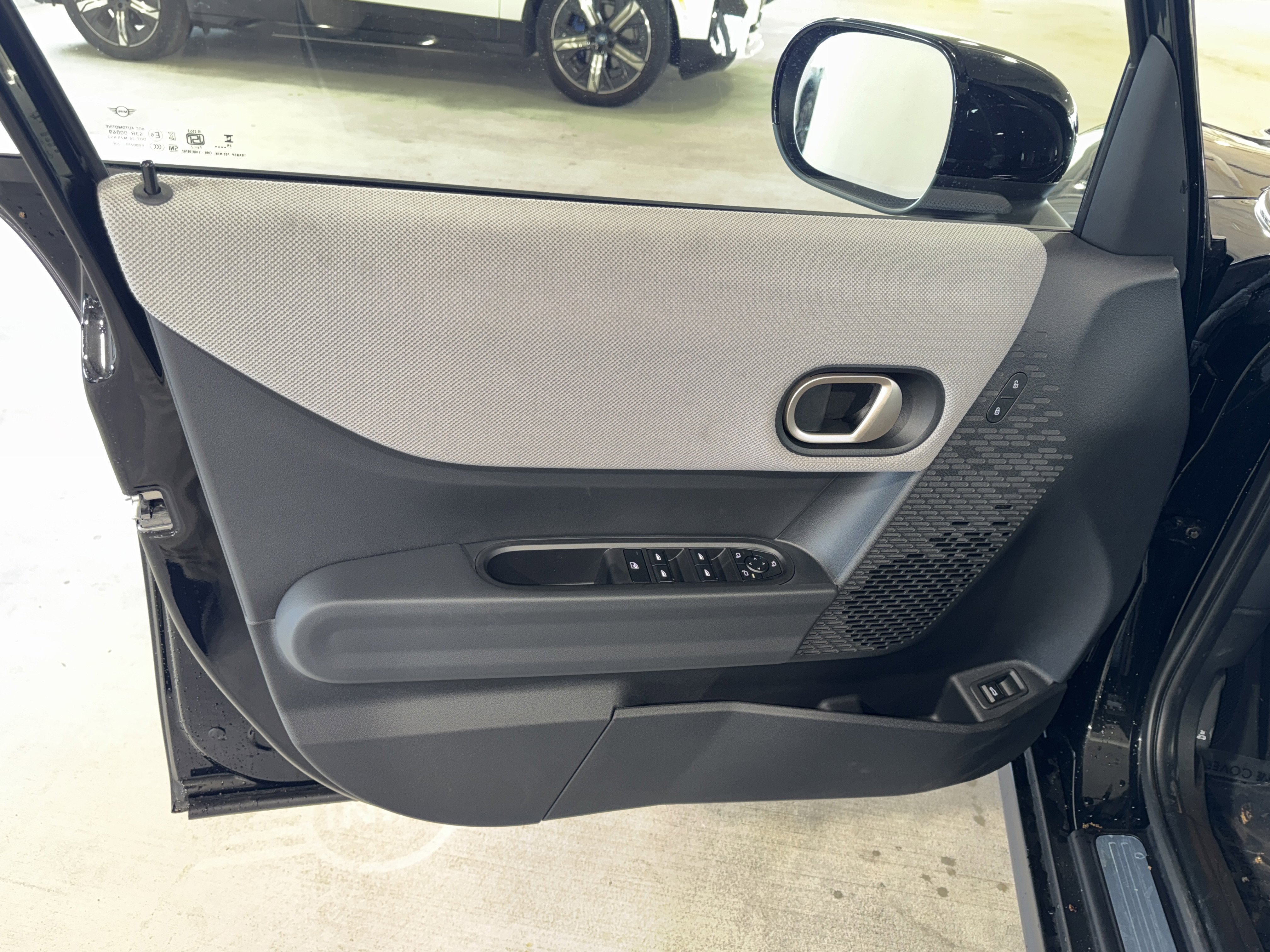 2026 MINI Hardtop 4 Door - Photo 13