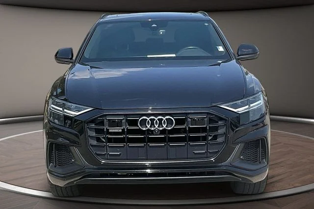 Used 2019  Audi 3.0T Premium Plus image 3