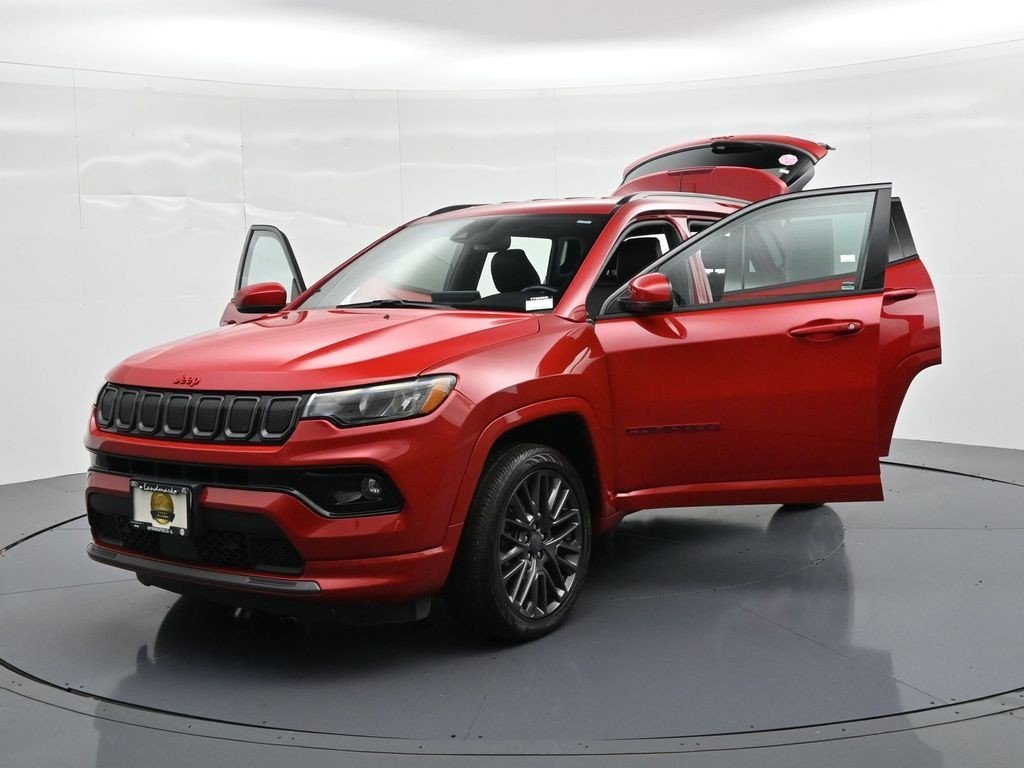 Used 2022 Red Line Jeep Limited image 26